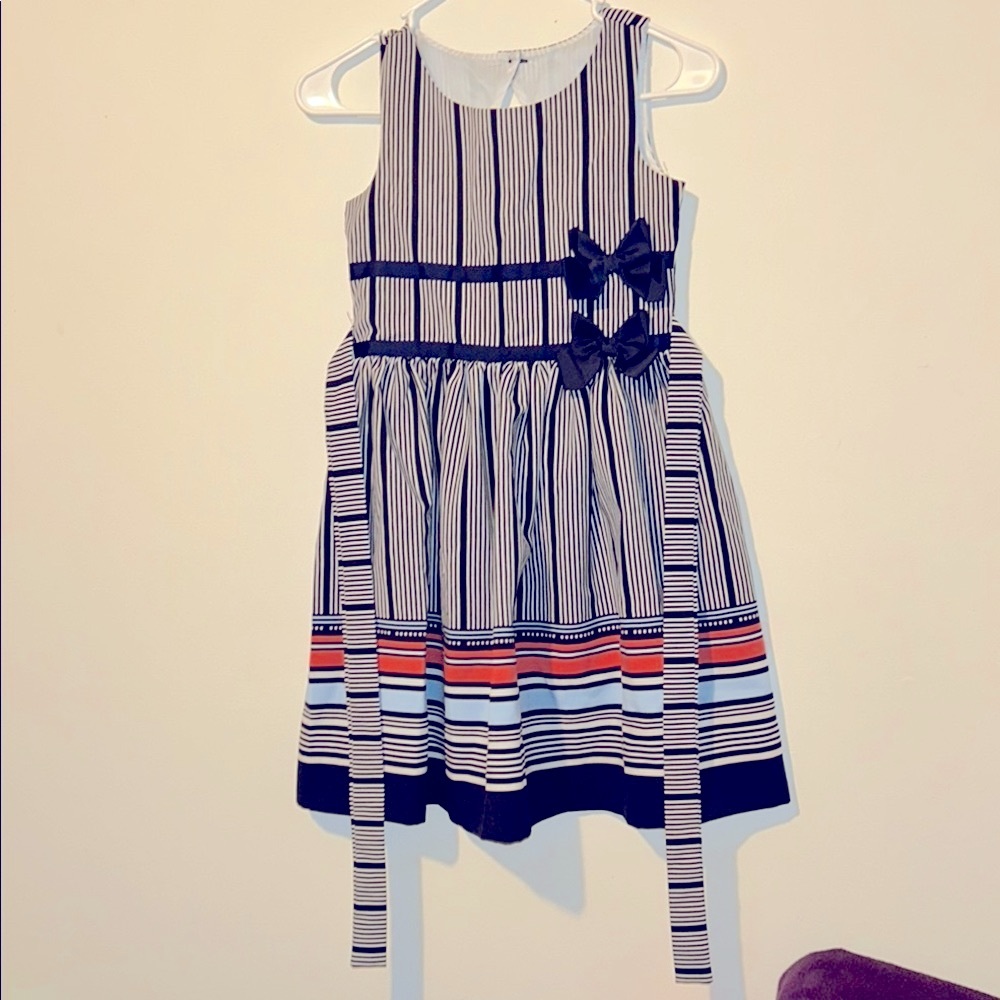 Bonnie Jean Black and White A-Line Dress Sleeveless Crew Neck